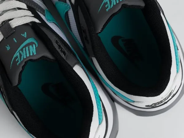Кроссовки Nike Air Max Command Leather - 44729