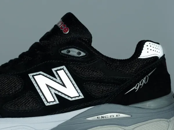 Кроссовки New Balance 990 v3 - 42300