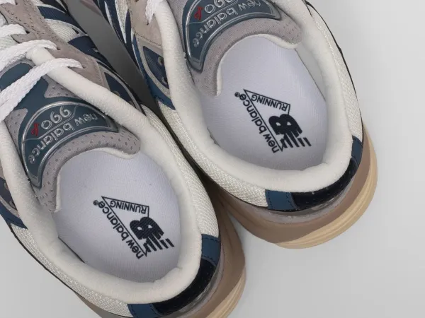 Кроссовки New Balance 990 v6 - 42281