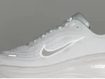 Кроссовки Nike Vomero 18 - 45254
