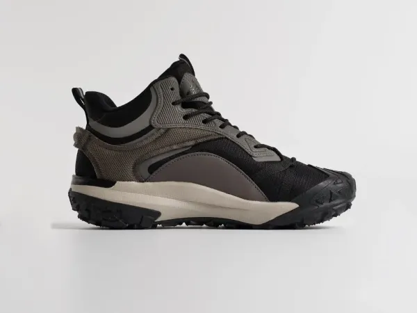 Зимние кроссовки Nike ACG Mountain Fly 2 Mid - 46134