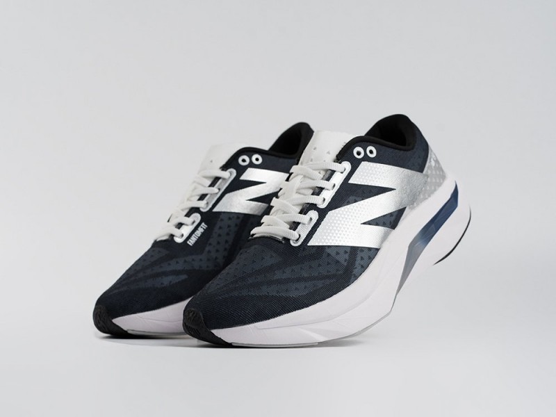 Кроссовки New Balance FuelCell Rebel V4 - 44709