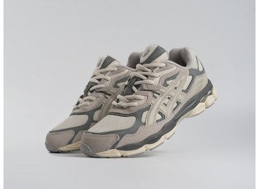 Кроссовки Asics GEL-...