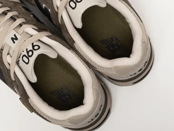 Кроссовки New Balance 990 v2 - 41672