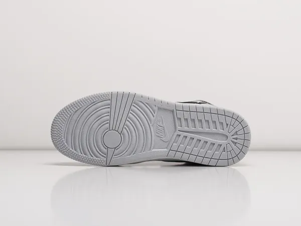 Зимние Кроссовки Nike Air Jordan 1 Mid - 27551