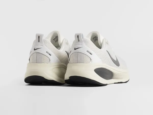 Кроссовки Nike Vomero 18 - 47112