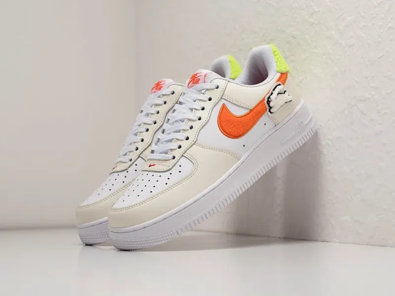 Кроссовки Nike Air Force 1 07 LV8 1 - 37340