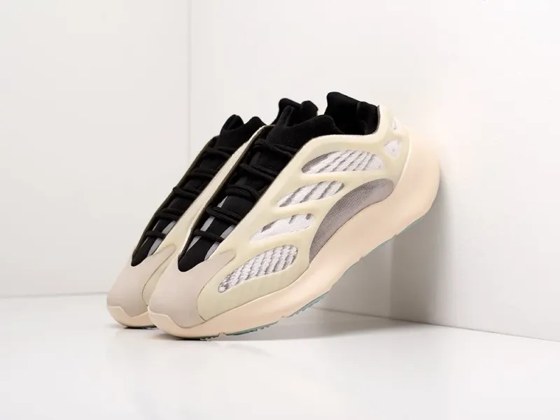 Кроссовки Adidas Yeezy Boost 700 v3 - 19375