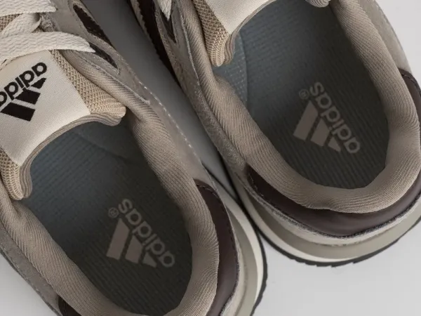 Кроссовки Adidas - 46389