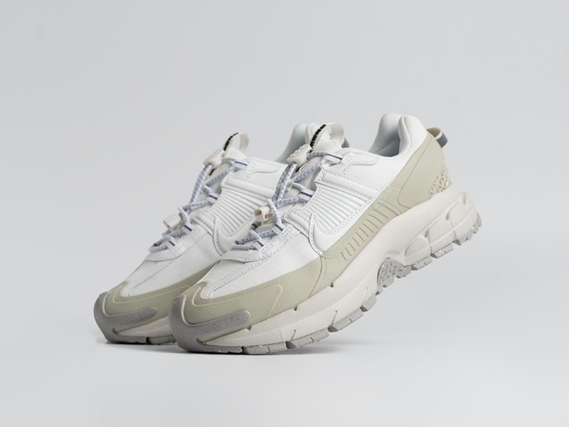 Кроссовки Nike Zoom Vomero 5 Roam - 44759