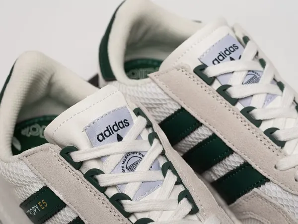 Кроссовки Adidas Retropy E5 - 40837