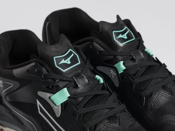 Кроссовки Mizuno Wave Lightning Z8 - 45128