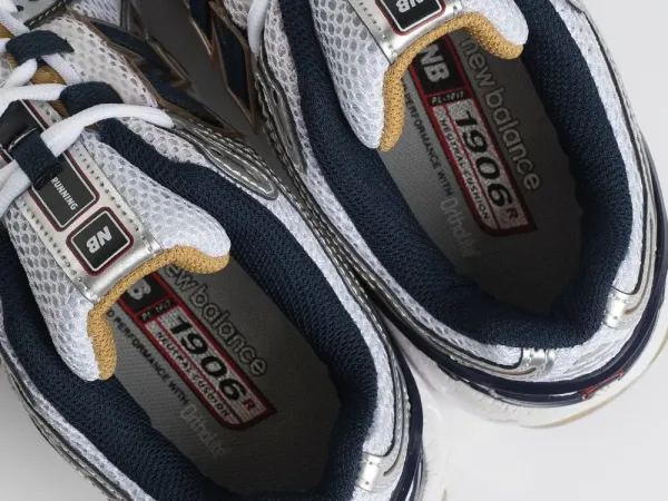Кроссовки New Balance 1906R - 37814