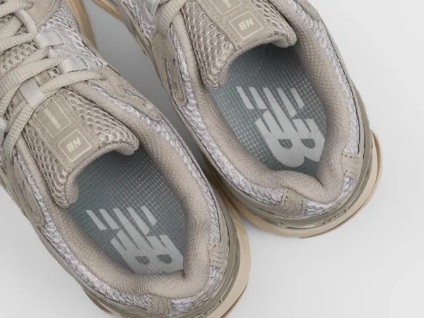 Кроссовки New Balance 1906R - 46577