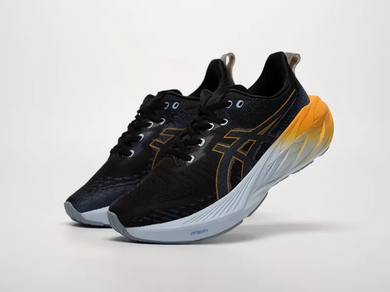 Кроссовки Asics Novablast 4 - 42011