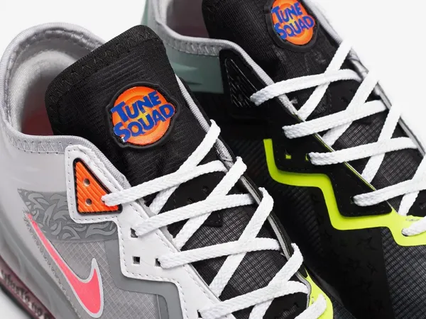 Кроссовки Space Jam x Nike Lebron XVIII - 39090