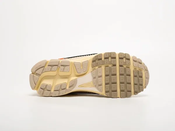 Кроссовки Nike Air Zoom Vomero 5 - 42759