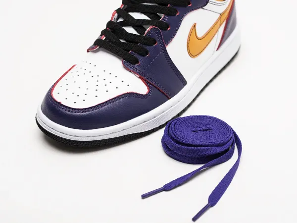Кроссовки Nike Air Jordan 1 Mid - 23358