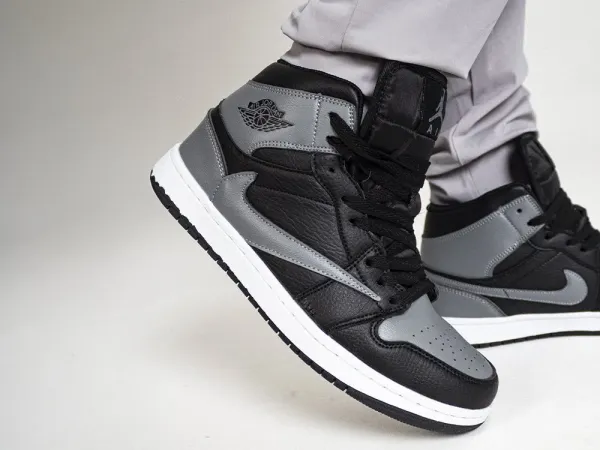 Зимние Кроссовки Nike Air Jordan 1 Mid x Travis Scott - 30971