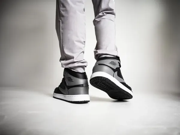 Зимние Кроссовки Nike Air Jordan 1 Mid x Travis Scott - 30971
