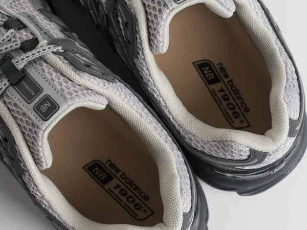 Кроссовки New Balance 1906R - 46322
