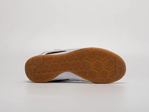 Футбольная обувь Supreme x Nike SB Gato - 40264