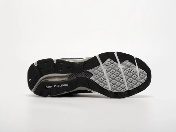 Кроссовки New Balance 990 v3 - 42706