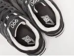 Кроссовки New Balance 990 v2 - 41670