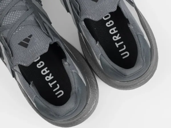 Кроссовки Adidas Ultra Boost 5 - 46539
