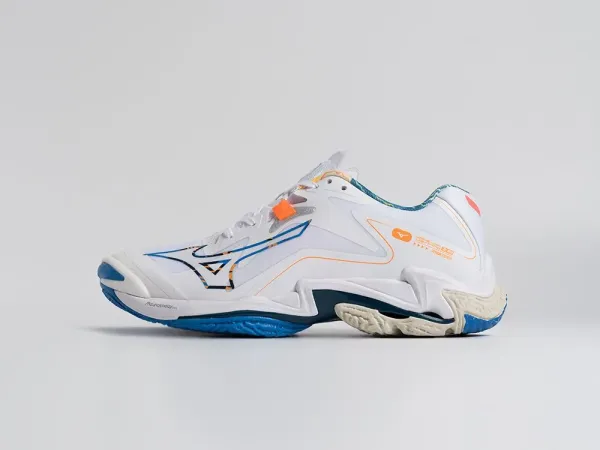 Кроссовки Mizuno Wave Lightning Z8 - 45125