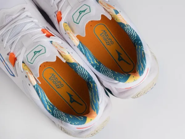 Кроссовки Mizuno Wave Lightning Z8 - 45125