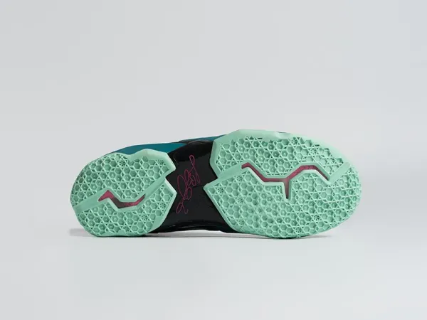 Кроссовки Nike Lebron 11 - 44021