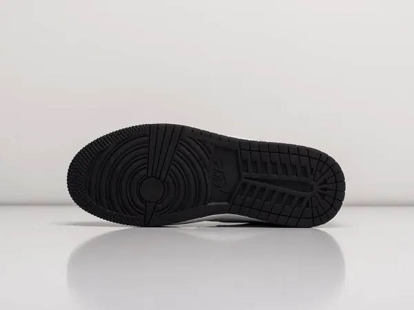Зимние Кроссовки Nike Air Jordan 1 Mid - 27550