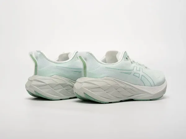 Кроссовки Asics Novablast 4 - 42006