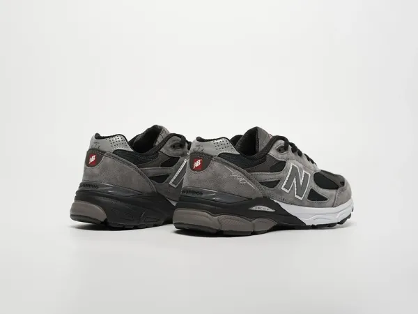 Кроссовки New Balance 990 v3 - 42131