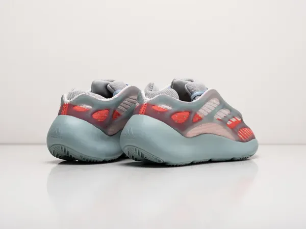Кроссовки Adidas Yeezy Boost 700 v3 - 30636