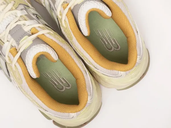 Кроссовки New Balance 1906U - 41960