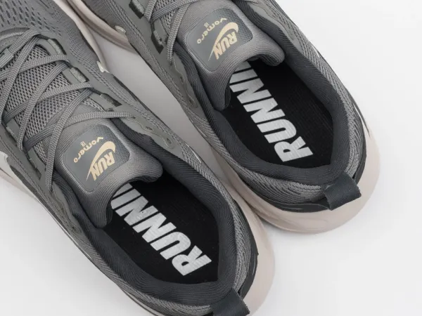 Кроссовки Nike Vomero 18 - 47111