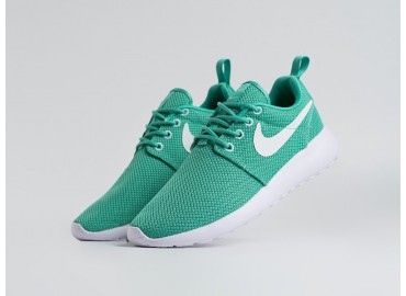 Кроссовки Nike Roshe...