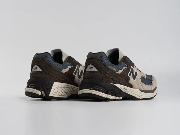 Кроссовки New Balance 2002R - 44878