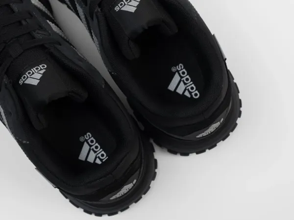 Кроссовки Adidas - 47422