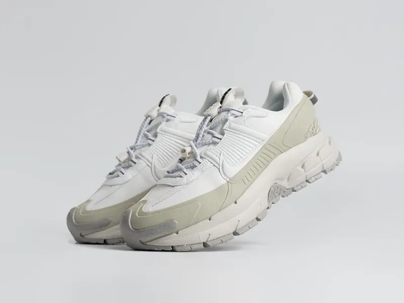 Кроссовки Nike Zoom Vomero 5 Roam - 44759