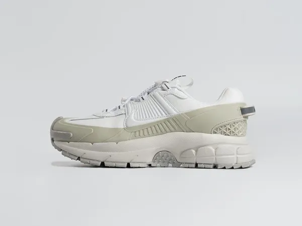 Кроссовки Nike Zoom Vomero 5 Roam - 44759