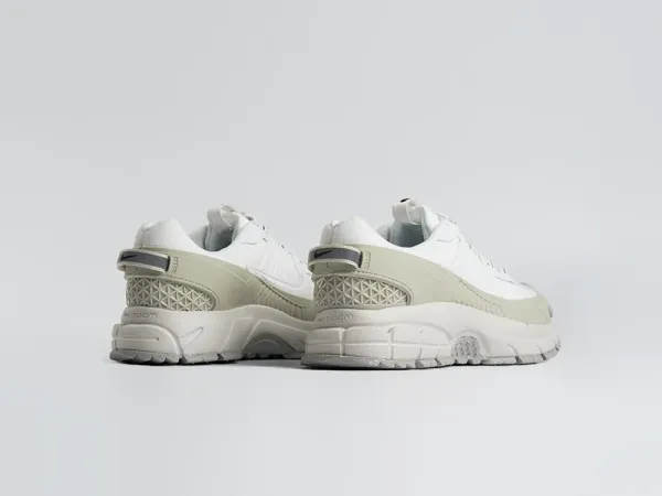 Кроссовки Nike Zoom Vomero 5 Roam - 44759