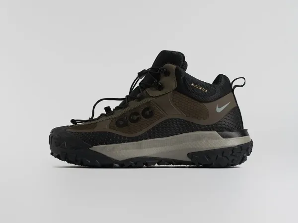 Зимние кроссовки Nike ACG Mountain Fly Mid - 45989
