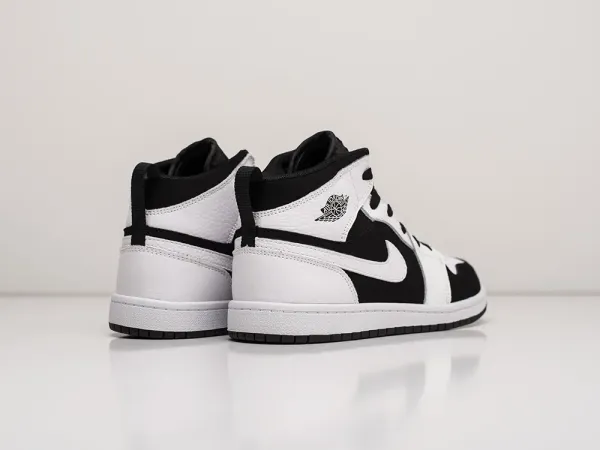 Кроссовки Nike Air Jordan 1 Mid - 25133