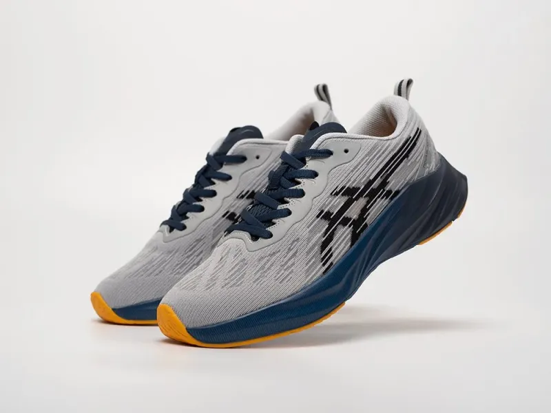 Кроссовки Asics Novablast 3 - 41680