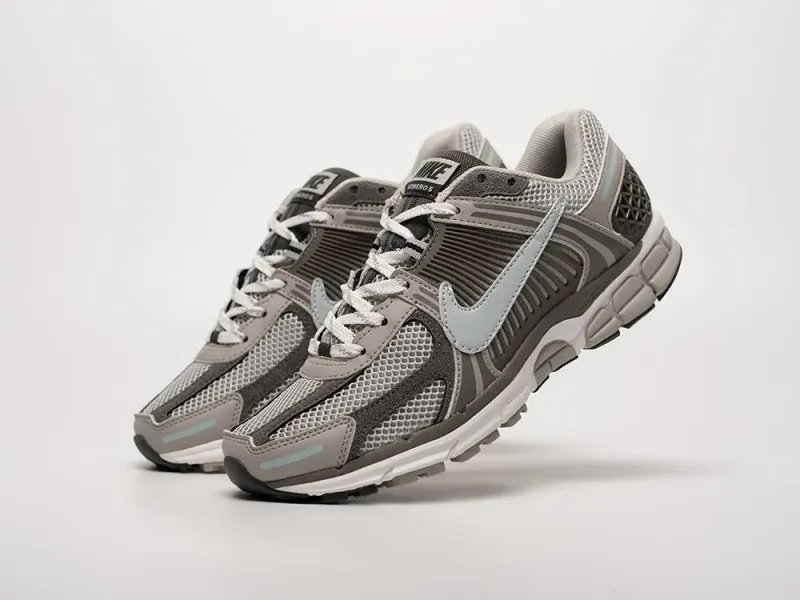 Кроссовки Nike Air Zoom Vomero 5 - 42751