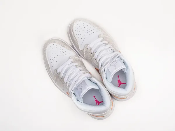 Кроссовки Nike Air Jordan 1 Mid - 32000
