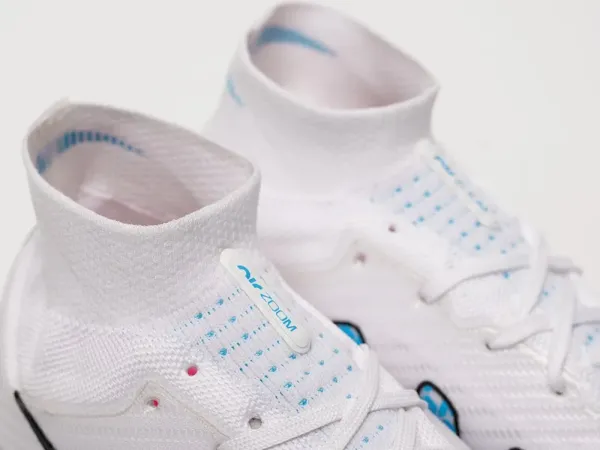 Футбольная обувь NIke Mercurial Vapor XV Elite TF - 42112